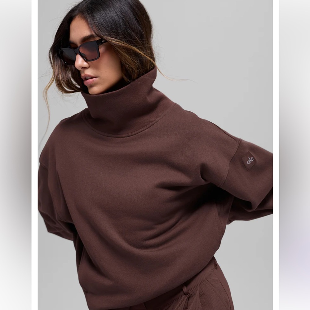 ALO Yoga Hazy Mock Neck Pullover